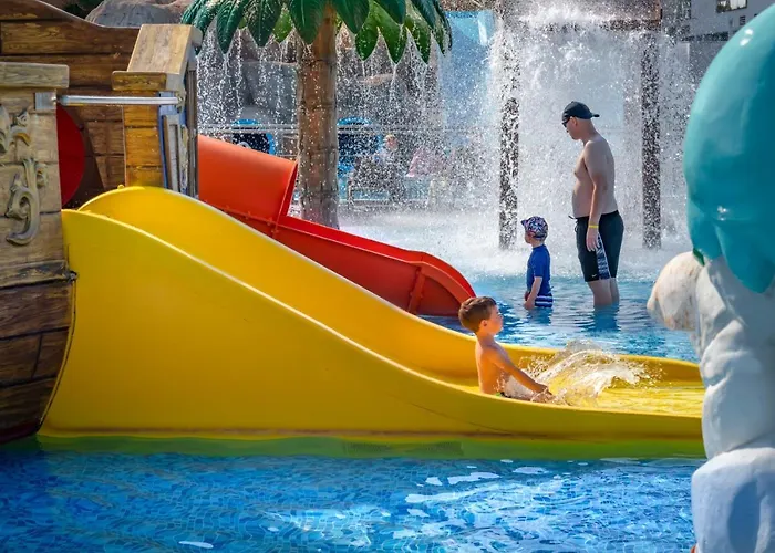Hotel Europa Splash & 4*