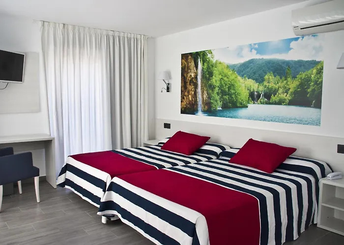 Hotel Europa Splash & 4*