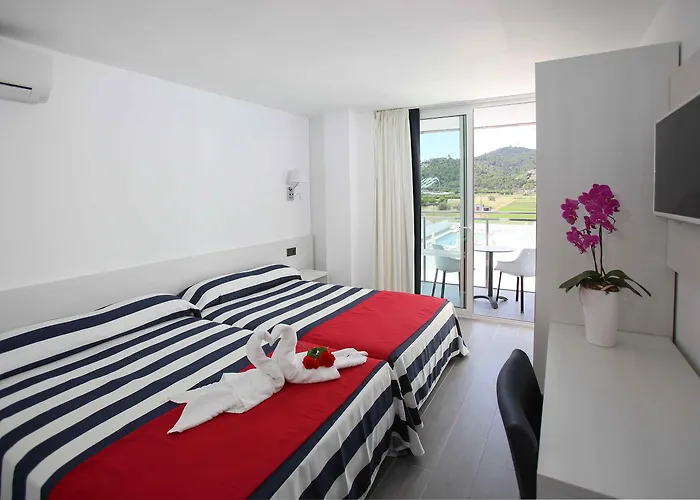 Hotel Europa Splash & 4*