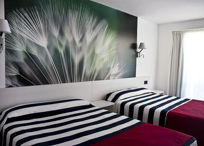 Hotel Europa Splash & 4*
